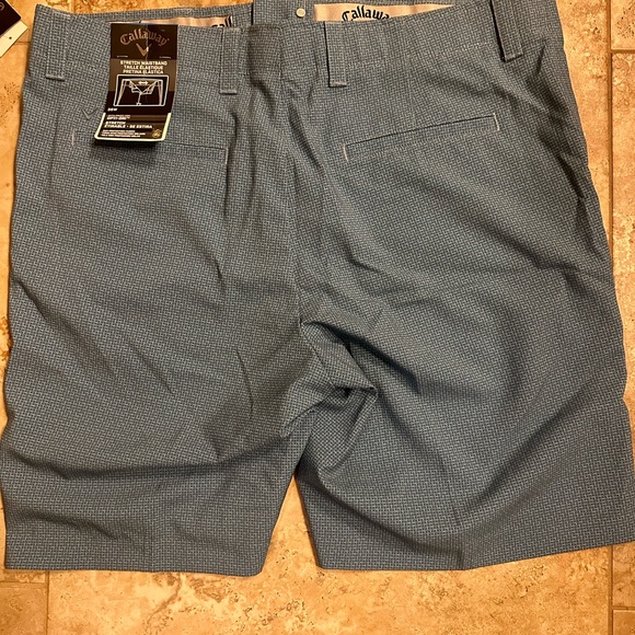 Callaway Men's Blue Shorts - Picture 4 of 5